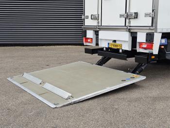 P250 / LBW /4X2 / FRIGOBLOCK